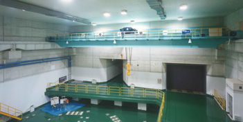 【橋形・片橋形クレーン】40t(20t+20t)橋形ホイスト式クレーン（スパン30m）